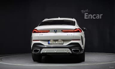 X6 (G06)