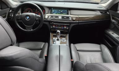 7 Series (F01)
