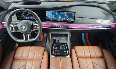 7 Series (G70)