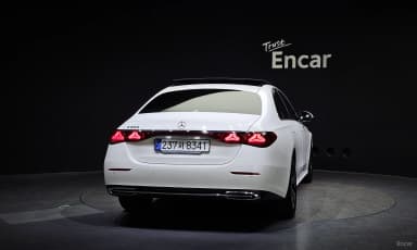 E-Class W214