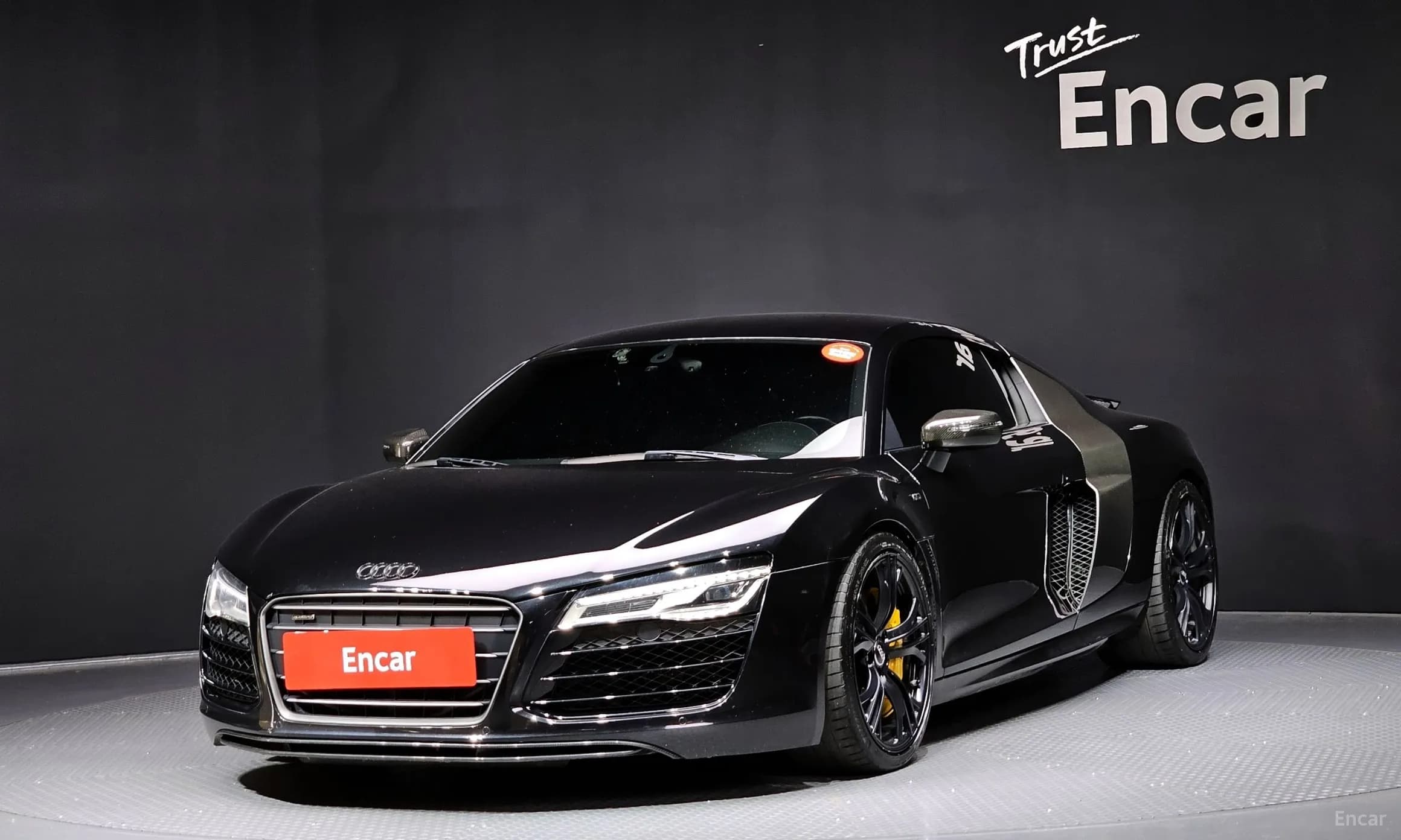 R8