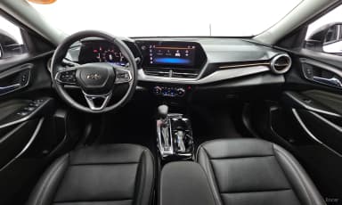 Trax Crossover
