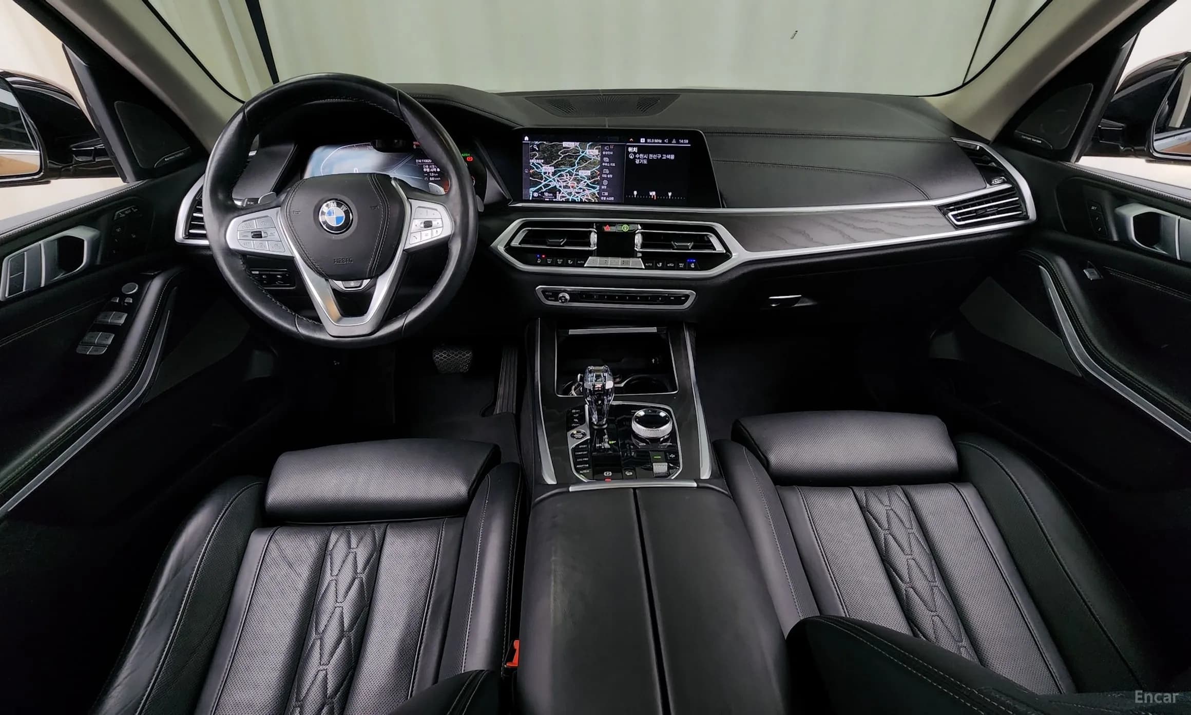 X7 (G07)