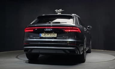 Q8 (4M)