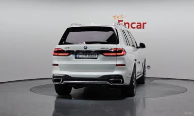 X7 (G07)