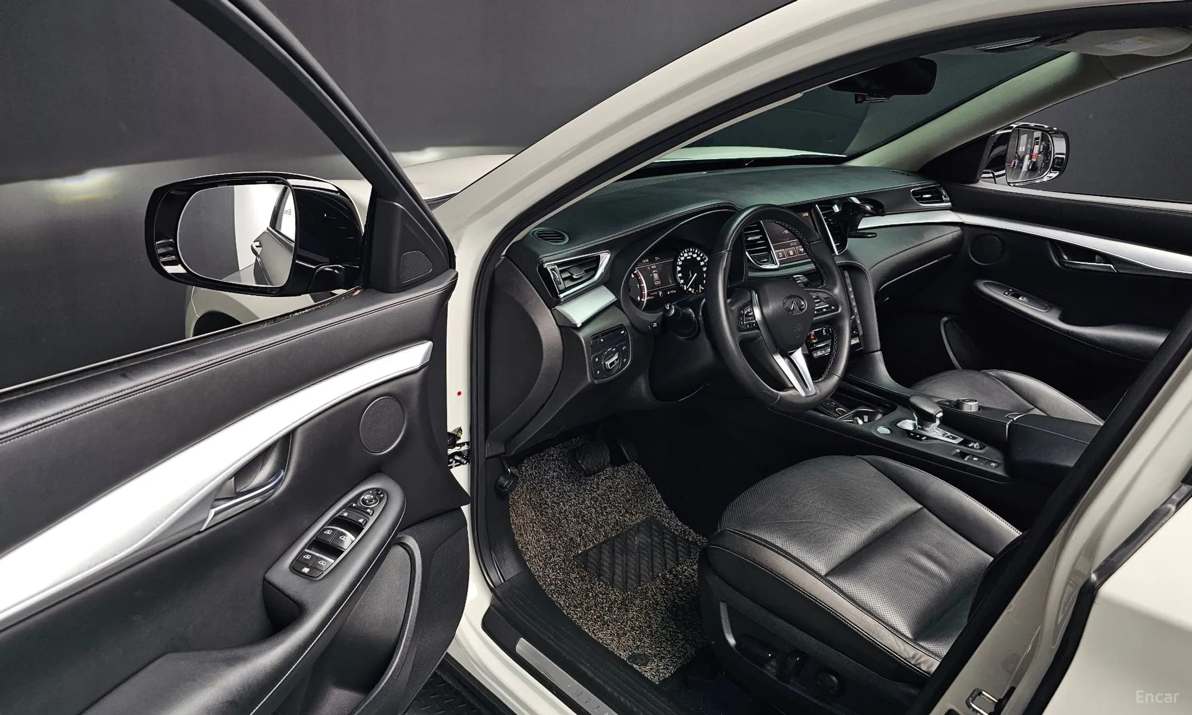 QX50 (P71A)