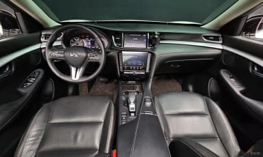 QX50 (P71A)