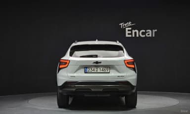 Trax Crossover