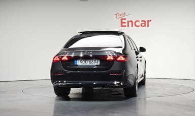 E-Class W214