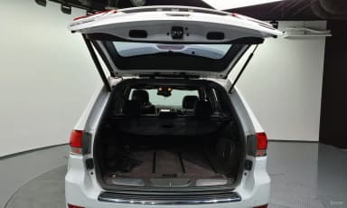 Grand Cherokee