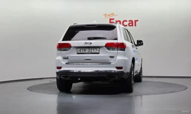 Grand Cherokee