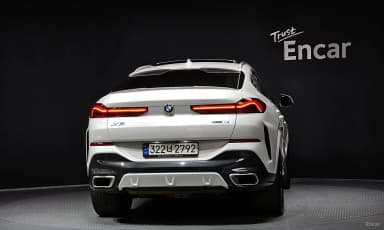 X6 (G06)