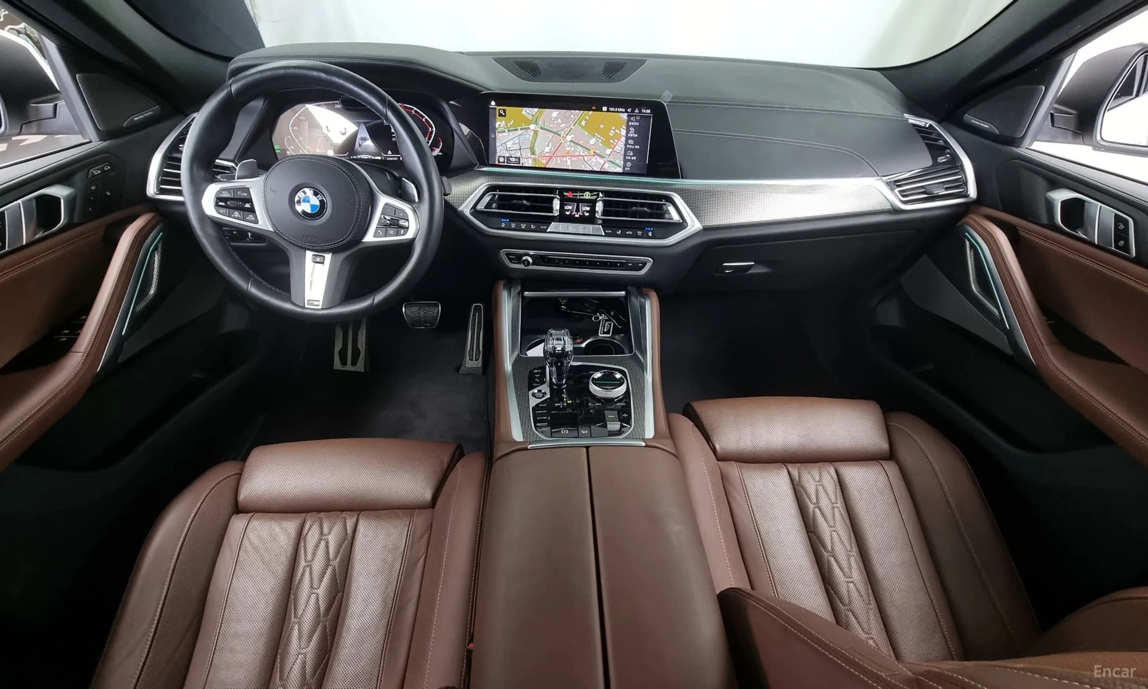 X6 (G06)