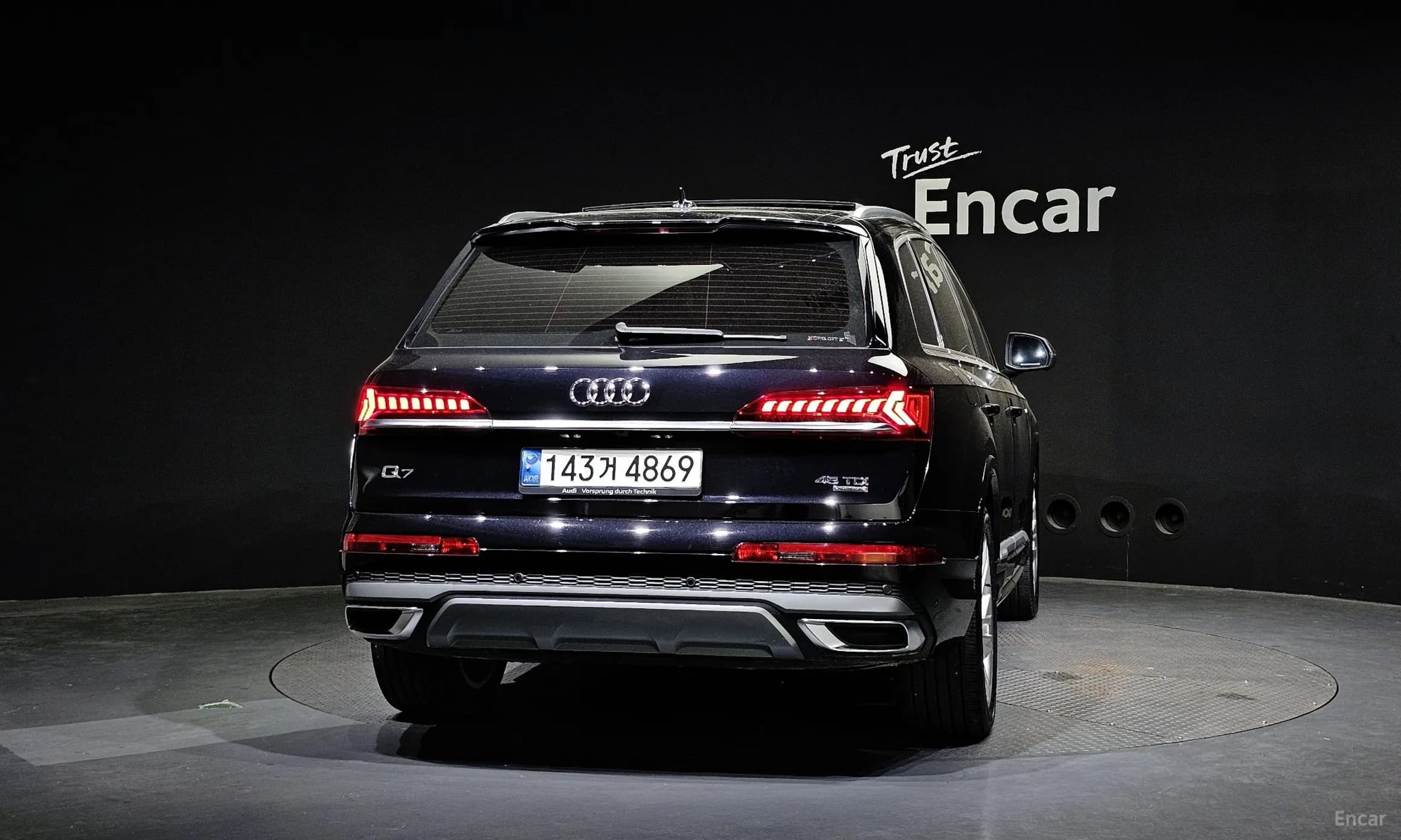 Q7 (4M)