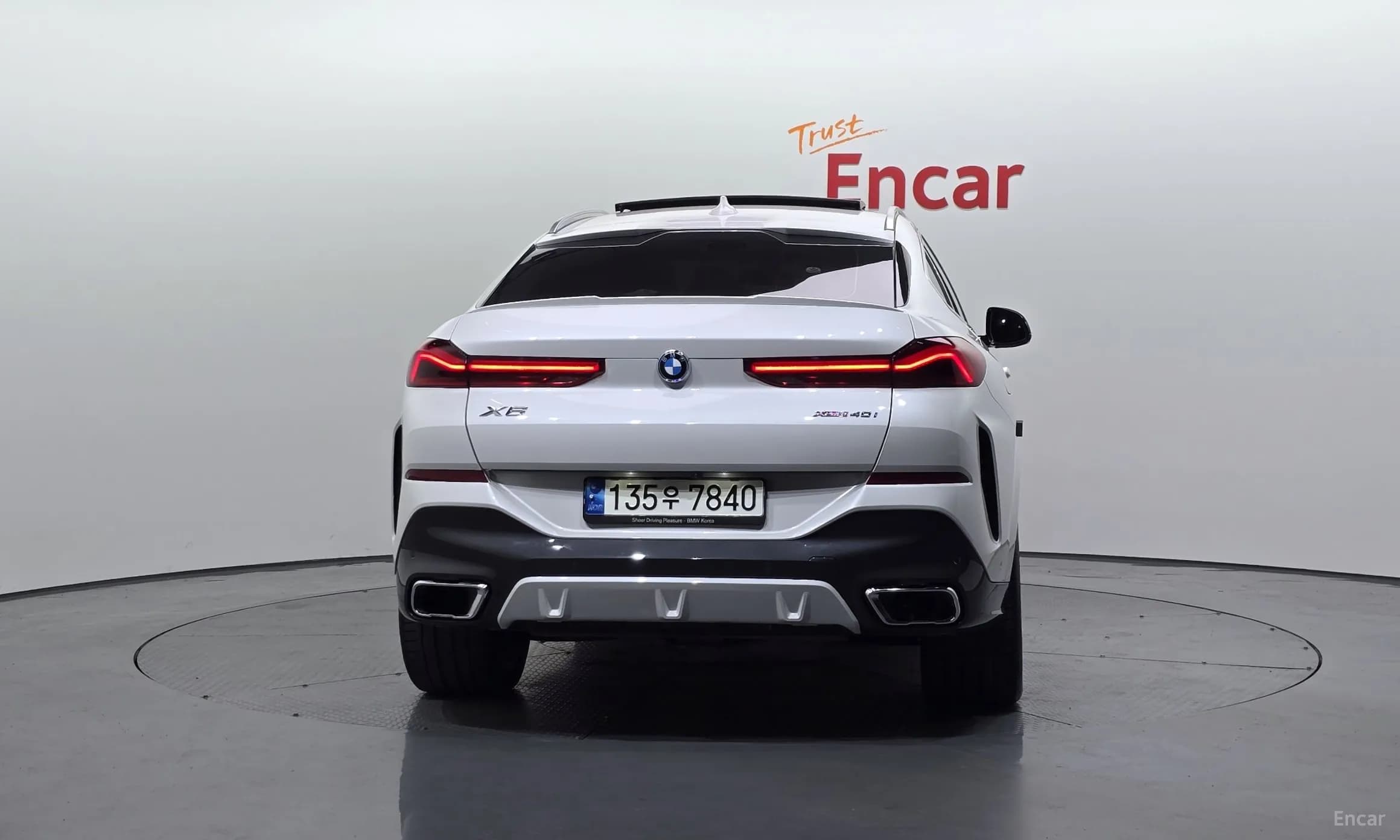 X6 (G06)