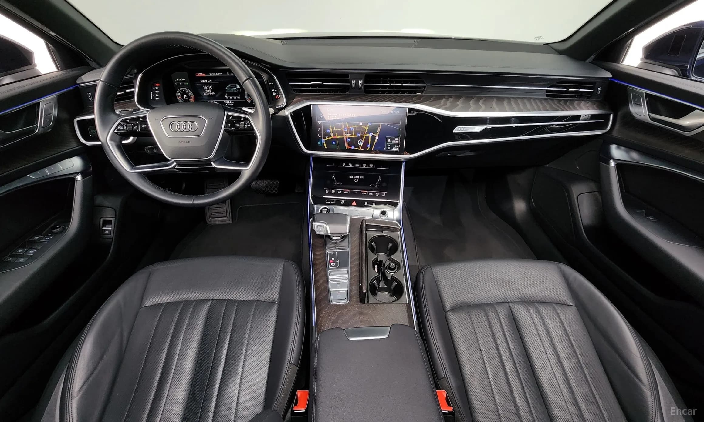A6 (C8)