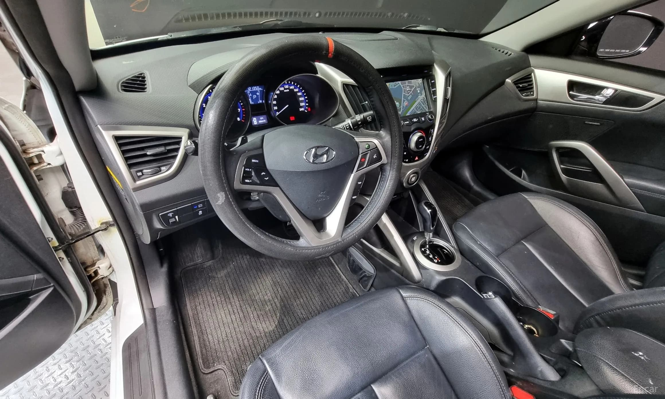 Veloster