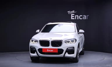 X4 (G02)