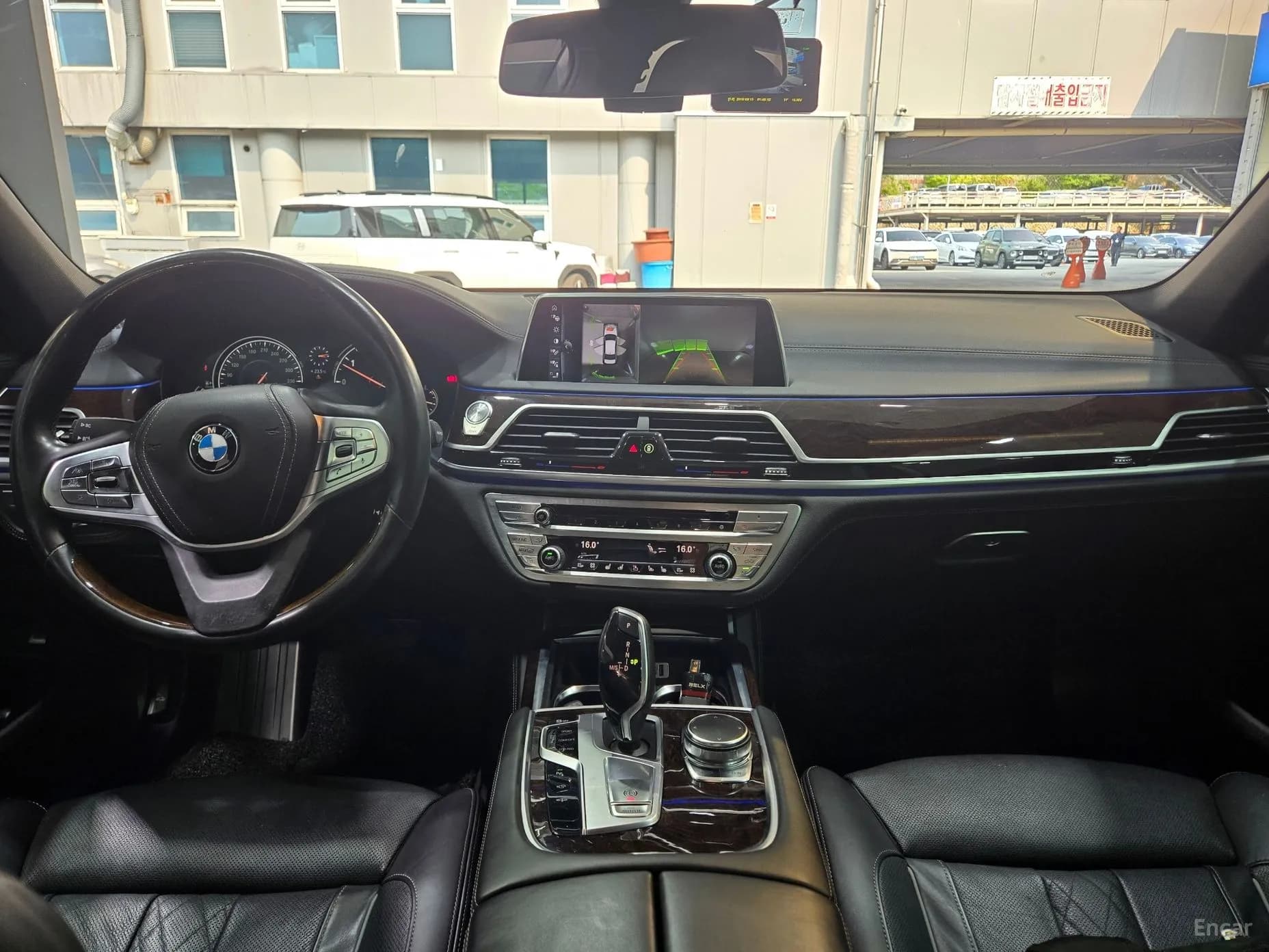 7 Series (G11)