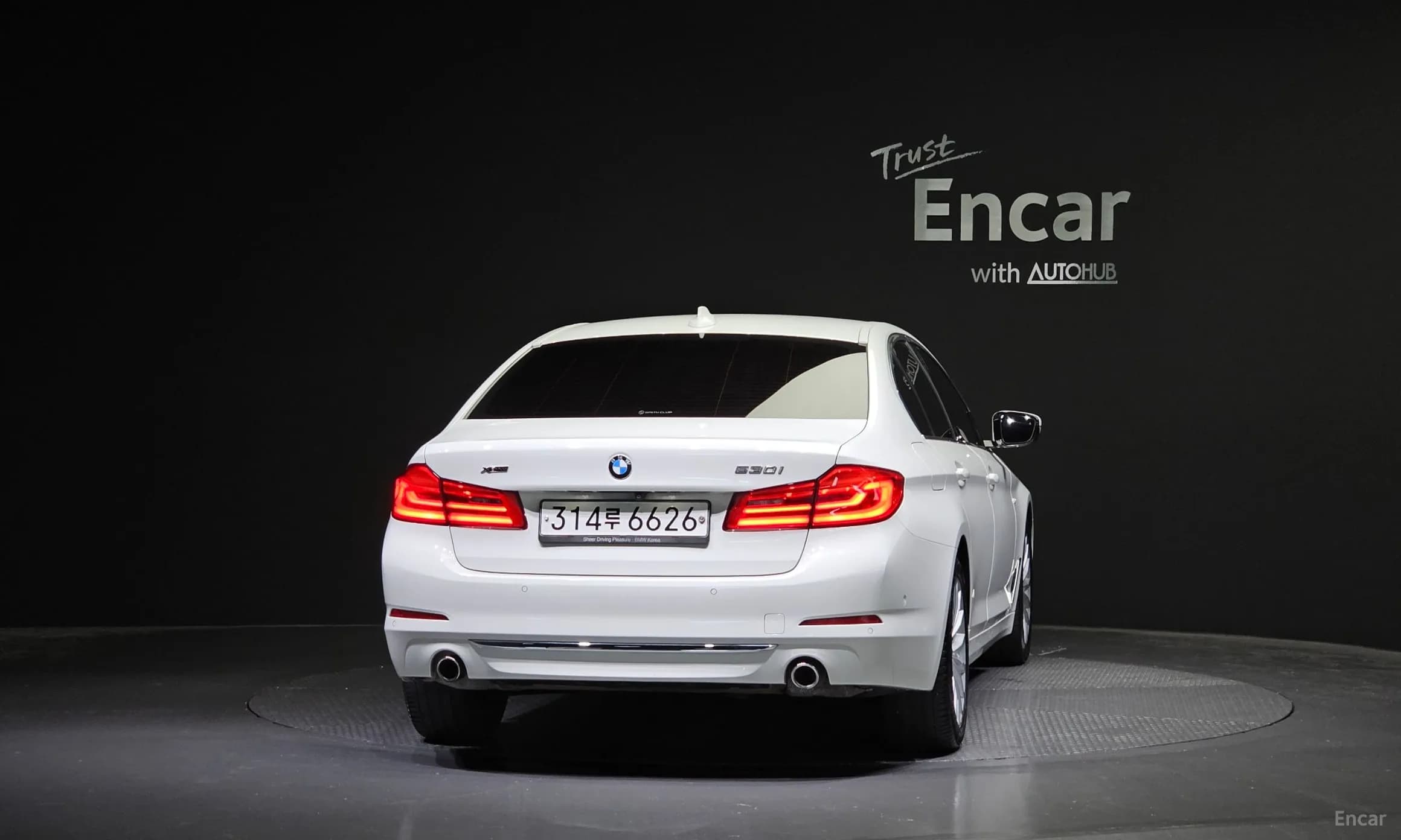 5 Series (G30)