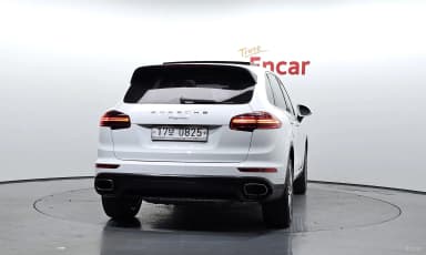 New Cayenne