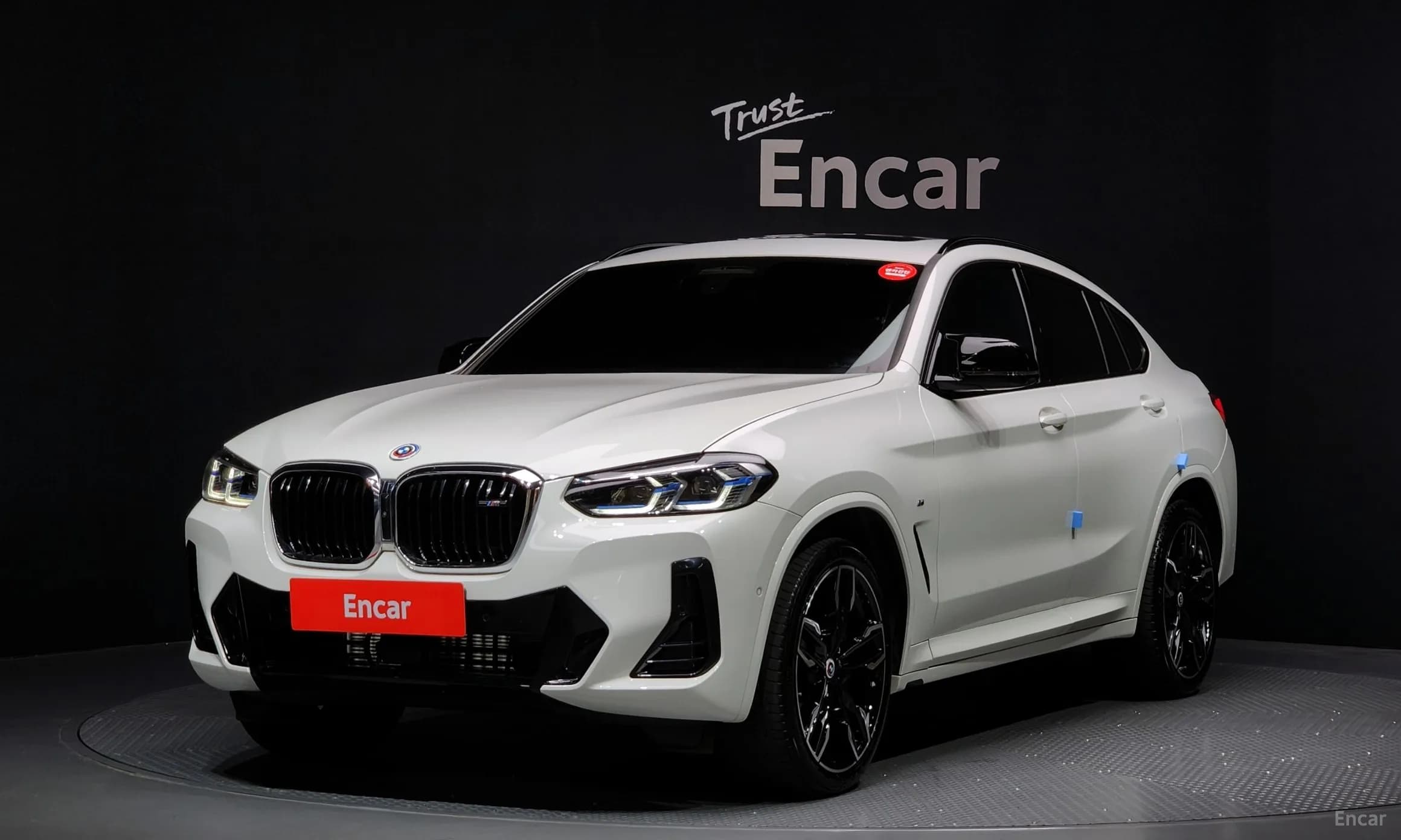 X4 (G02)