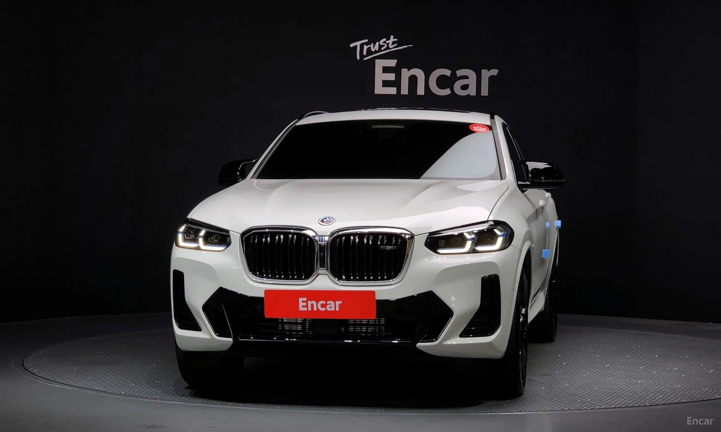 X4 (G02)