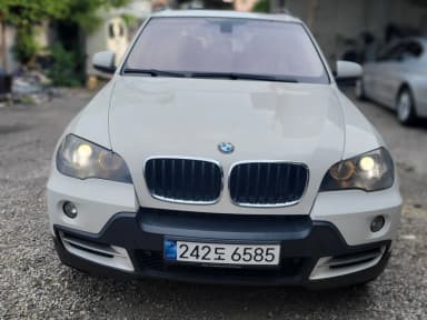 X5 (E70)