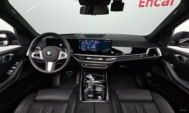 X7 (G07)