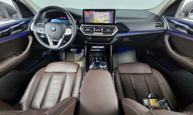 X4 (G02)