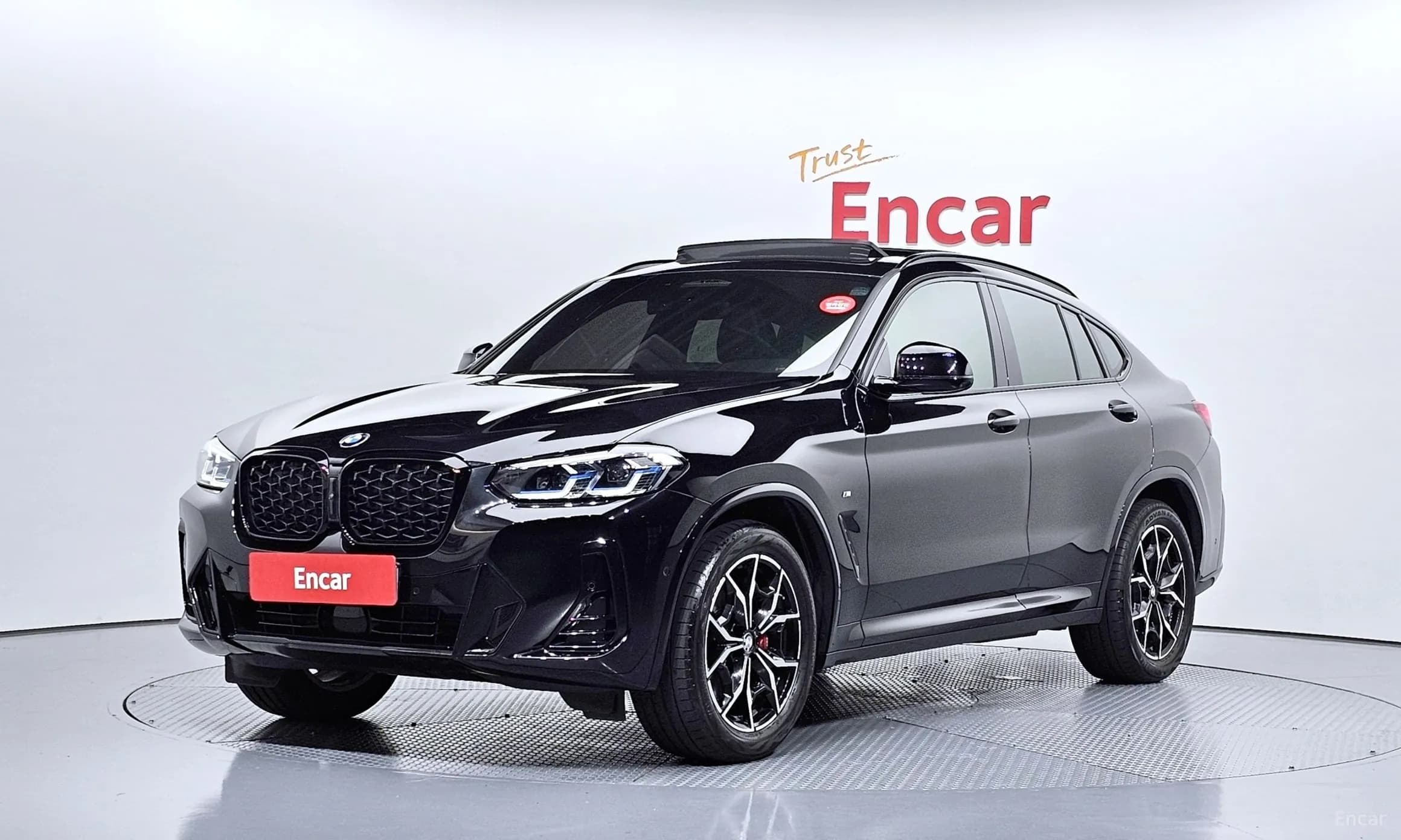 X4 (G02)