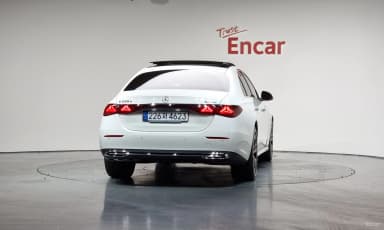 E-Class W214