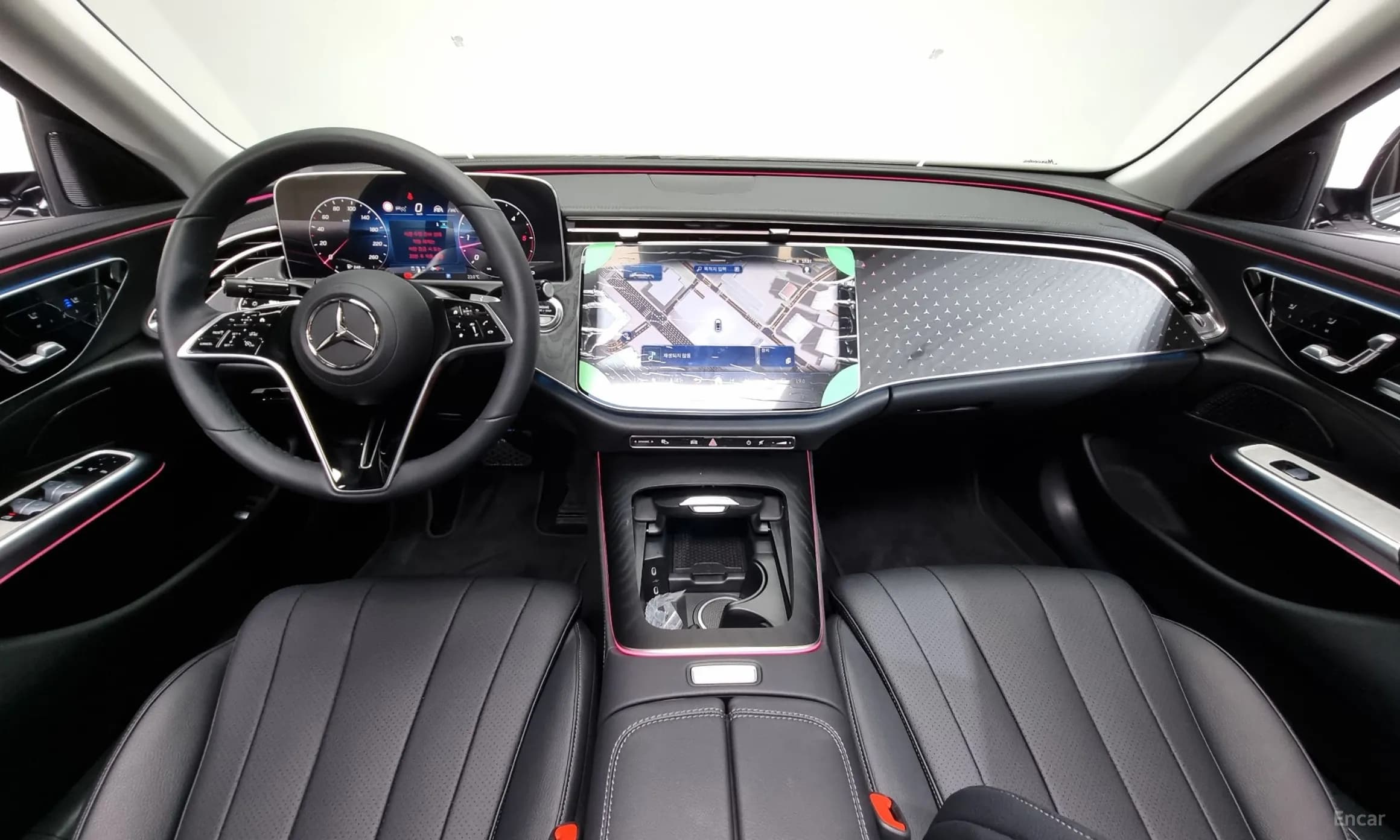 E-Class W214