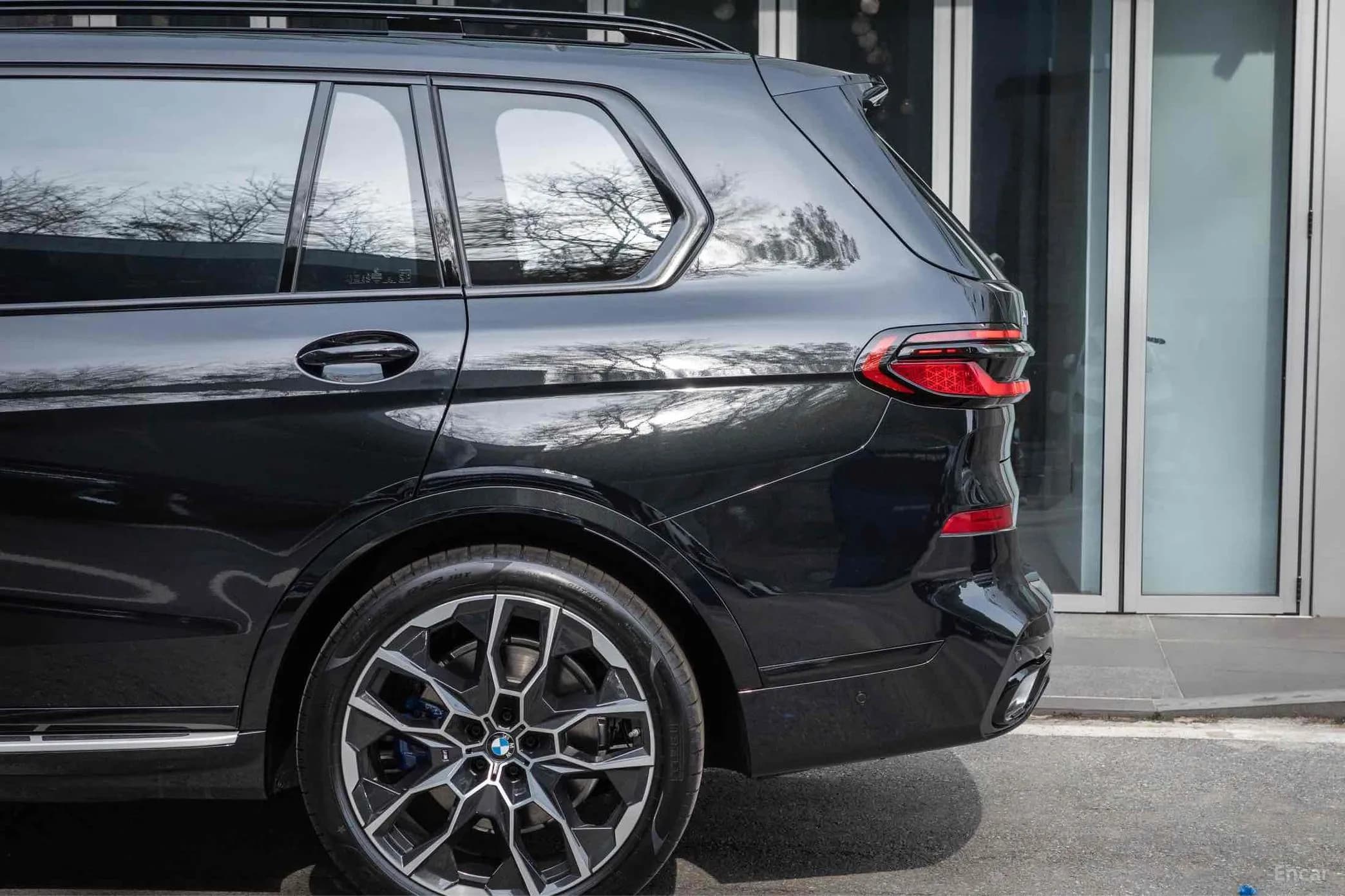 X7 (G07)