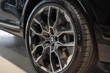 X7 (G07)
