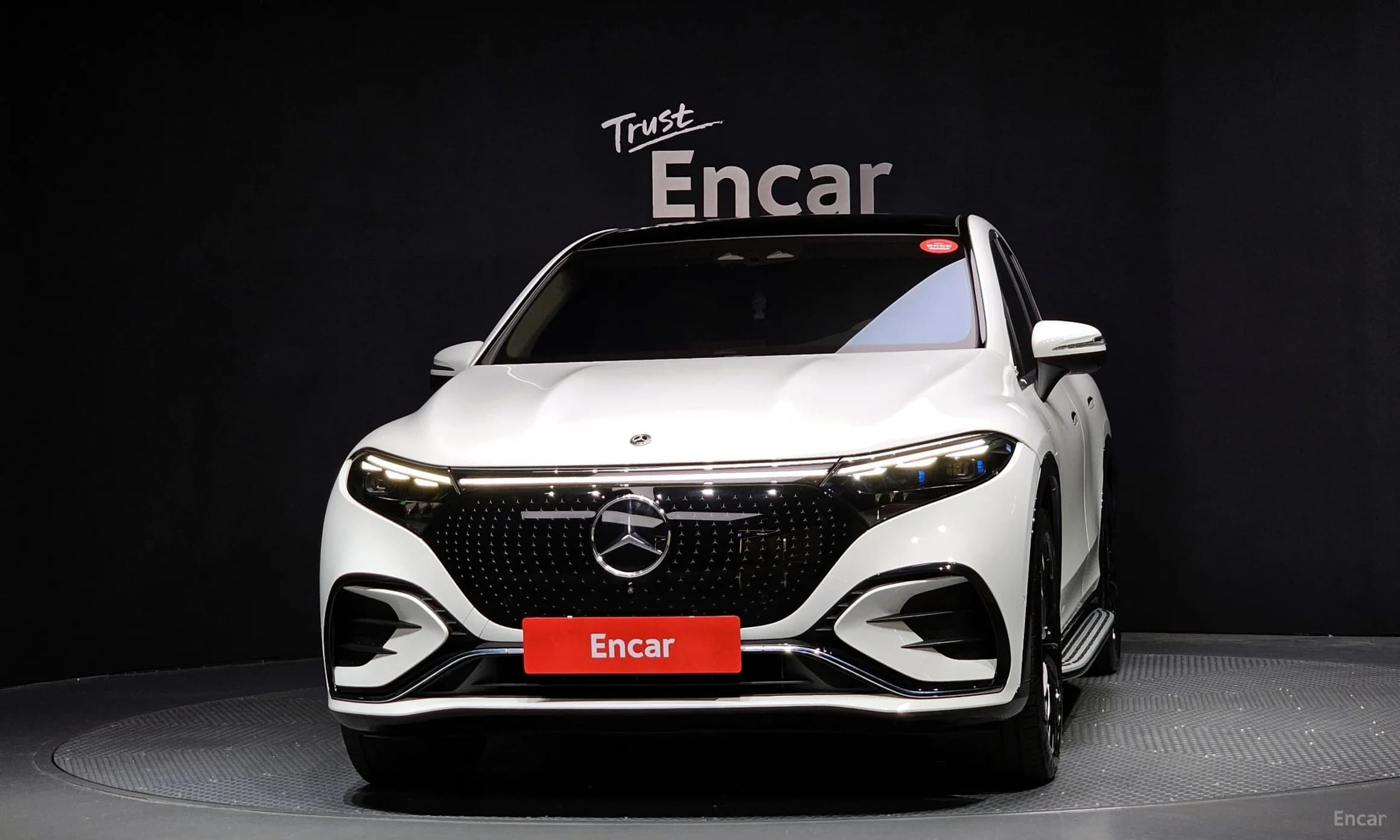EQS SUV X296