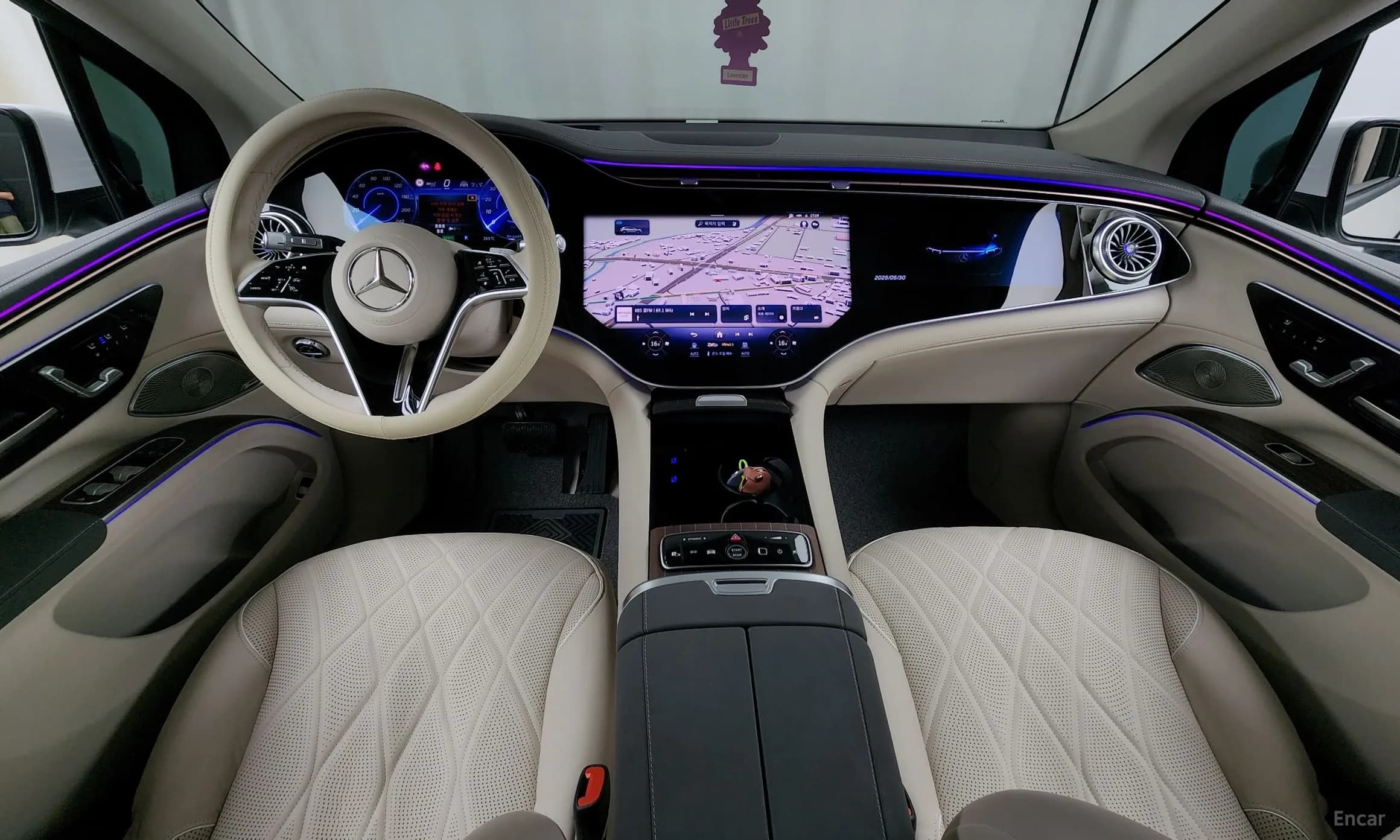 EQS SUV X296