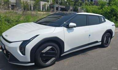 EV4