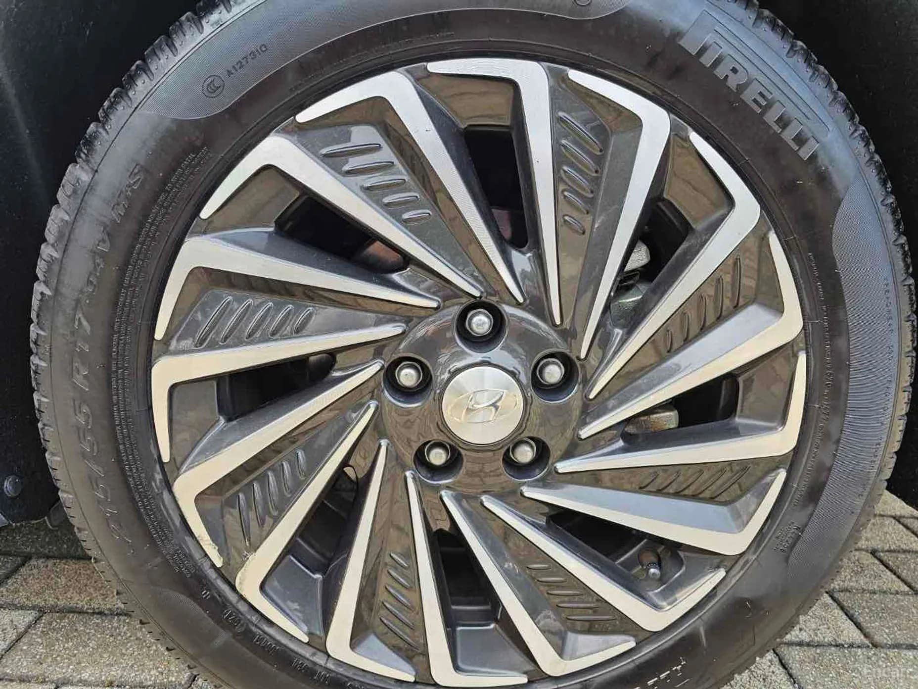 Sonata Hybrid (DN8)
