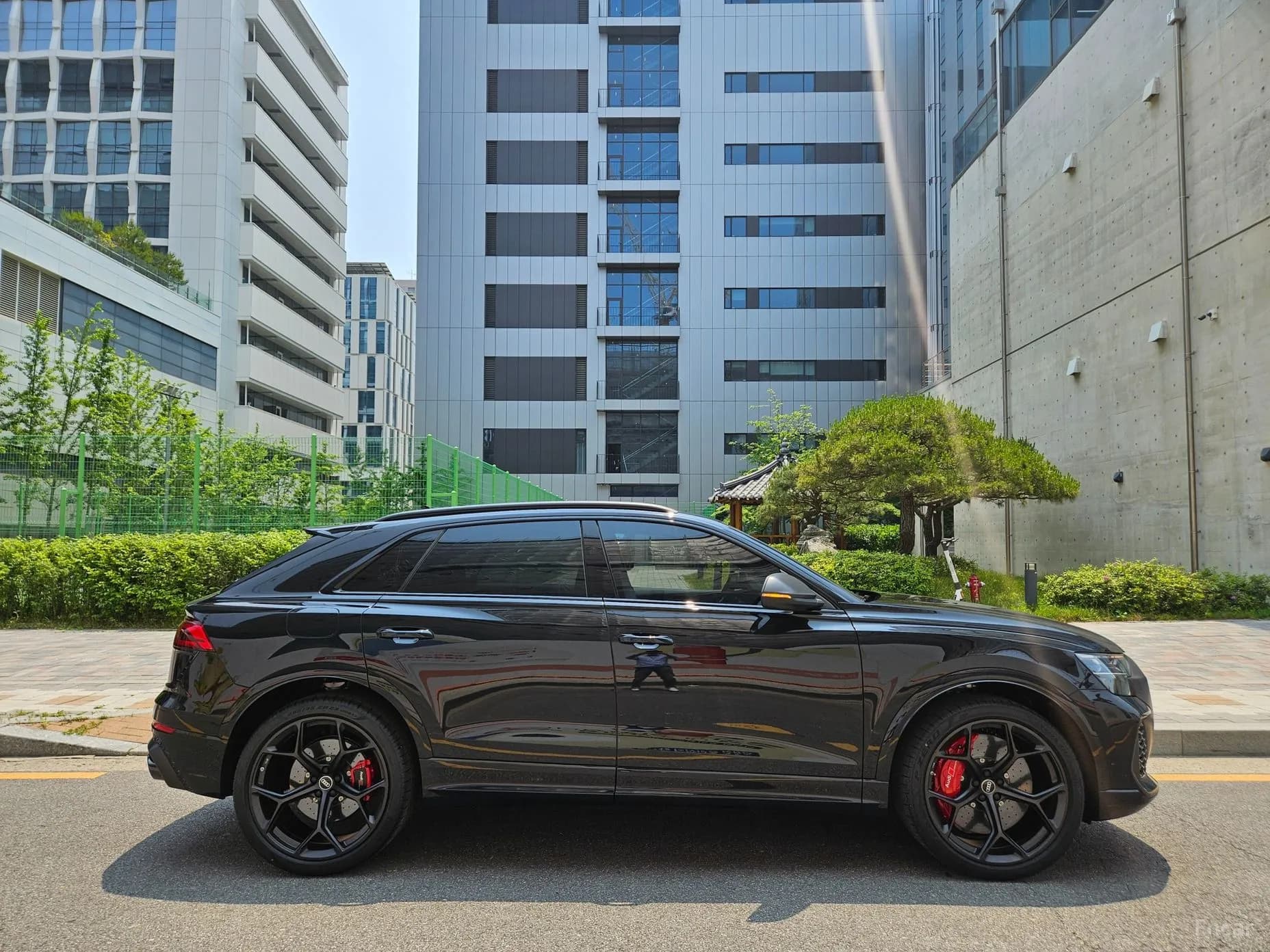 RSQ8 (4M)
