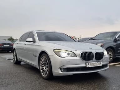 7 Series (F01)