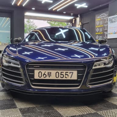 R8