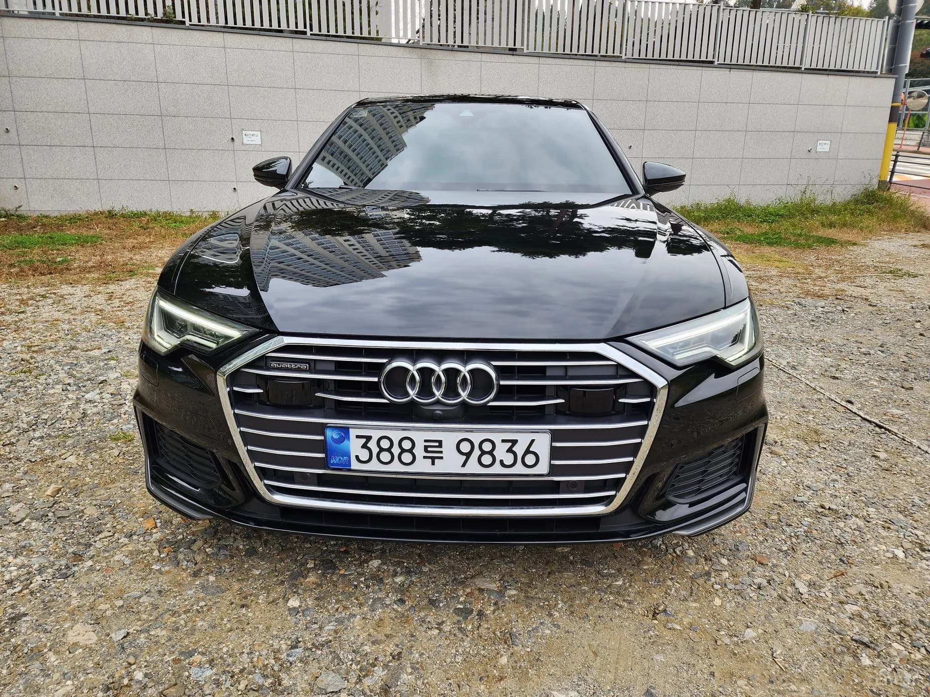 A6 (C8)