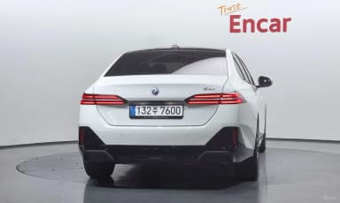 5 Series (G60)