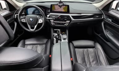 5 Series (G30)