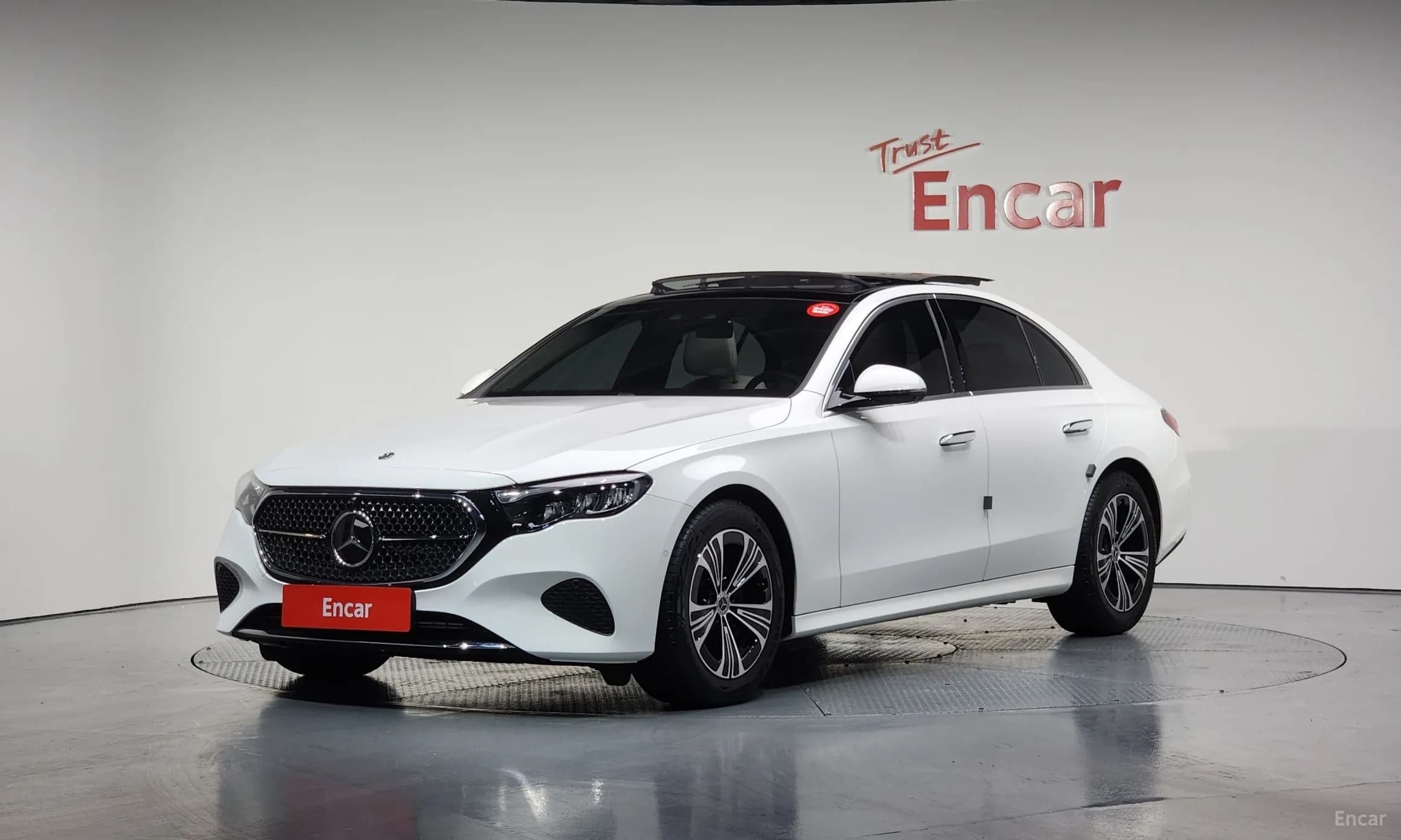 E-Class W214
