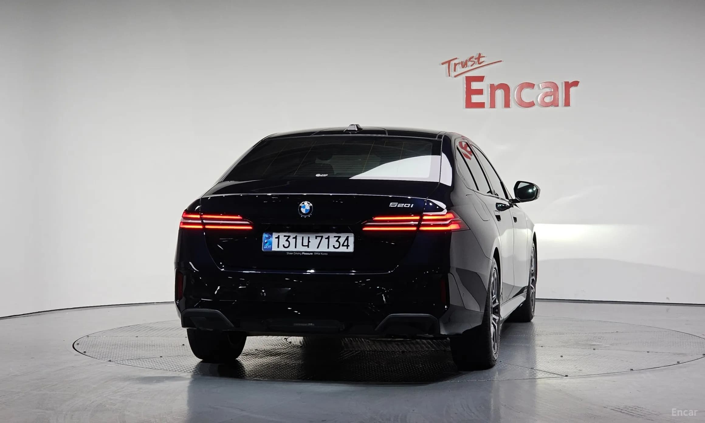 5 Series (G60)