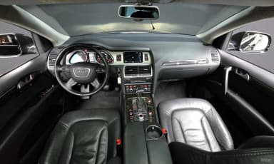 Q7