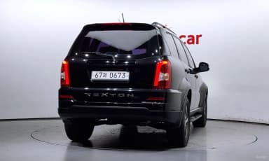 Rexton W