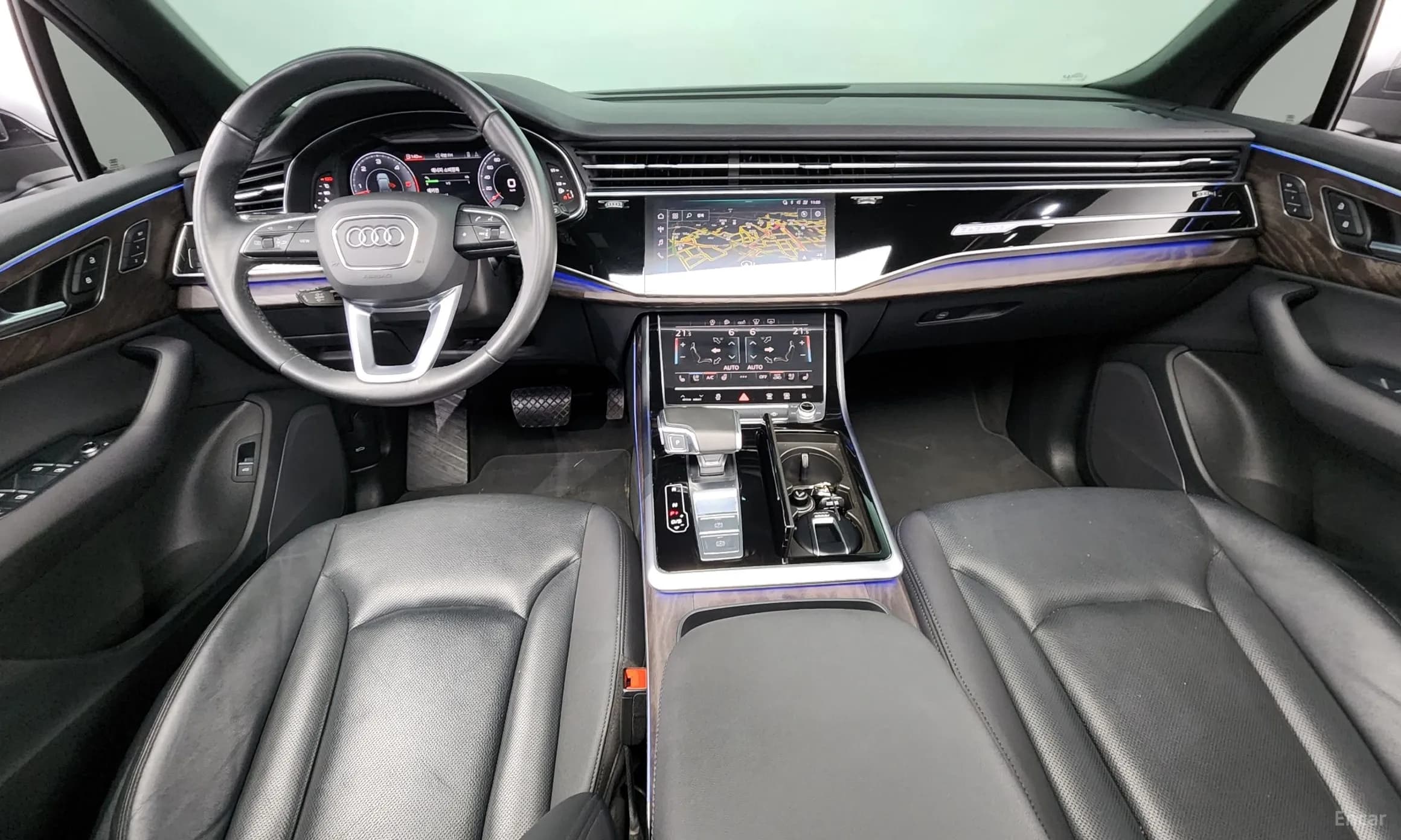 Q7 (4M)